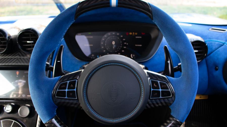 Панель приборов Koenigsegg Agera RSN (7195) 2018 года  (фото 40 из 43)